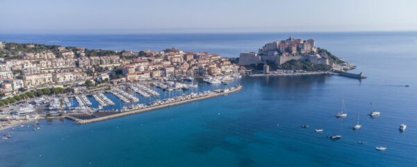 Calvi Corse iles méditerranée